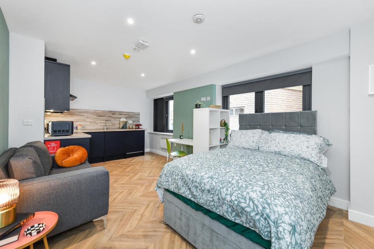 The Varsity Studios Nottingham Extérieur photo